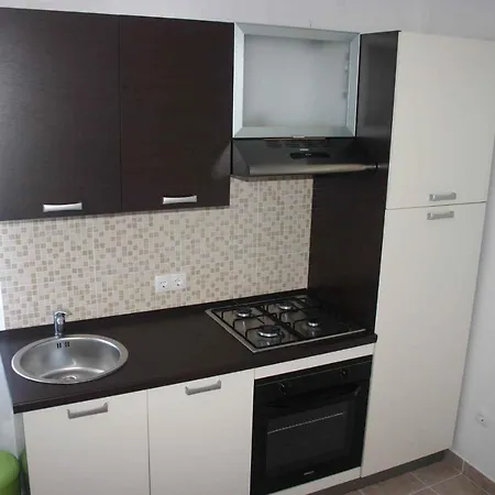 Two-bedroom In Barbat Viii Barbat na Rabu