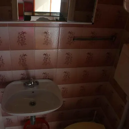 Two-bedroom In Barbat Viii